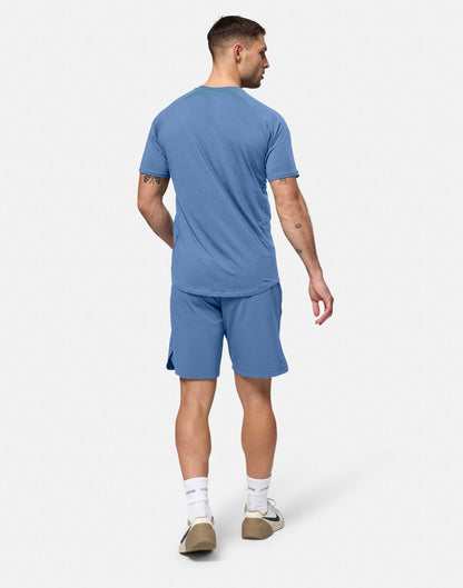 Relentless 7" Shorts in Oasis Blue