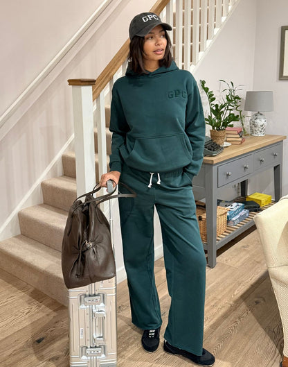 Clubhouse Wide Leg Jogger in Amazon Green
